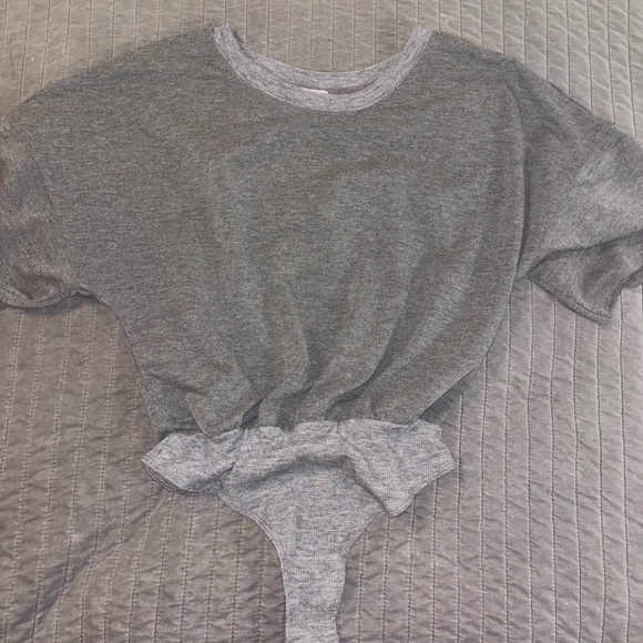 Pink Lily Gray Women's Intimate Top - Picture 1 of 4